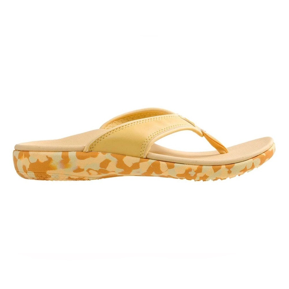 New Spenco Women's Yumi Nuevo Camo Flip-Flops in Cornsilk Size 11